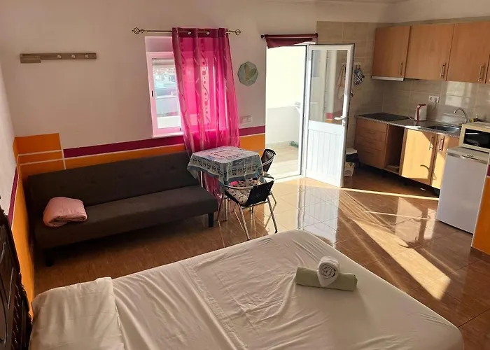 Brisa Sul 3* Lagos